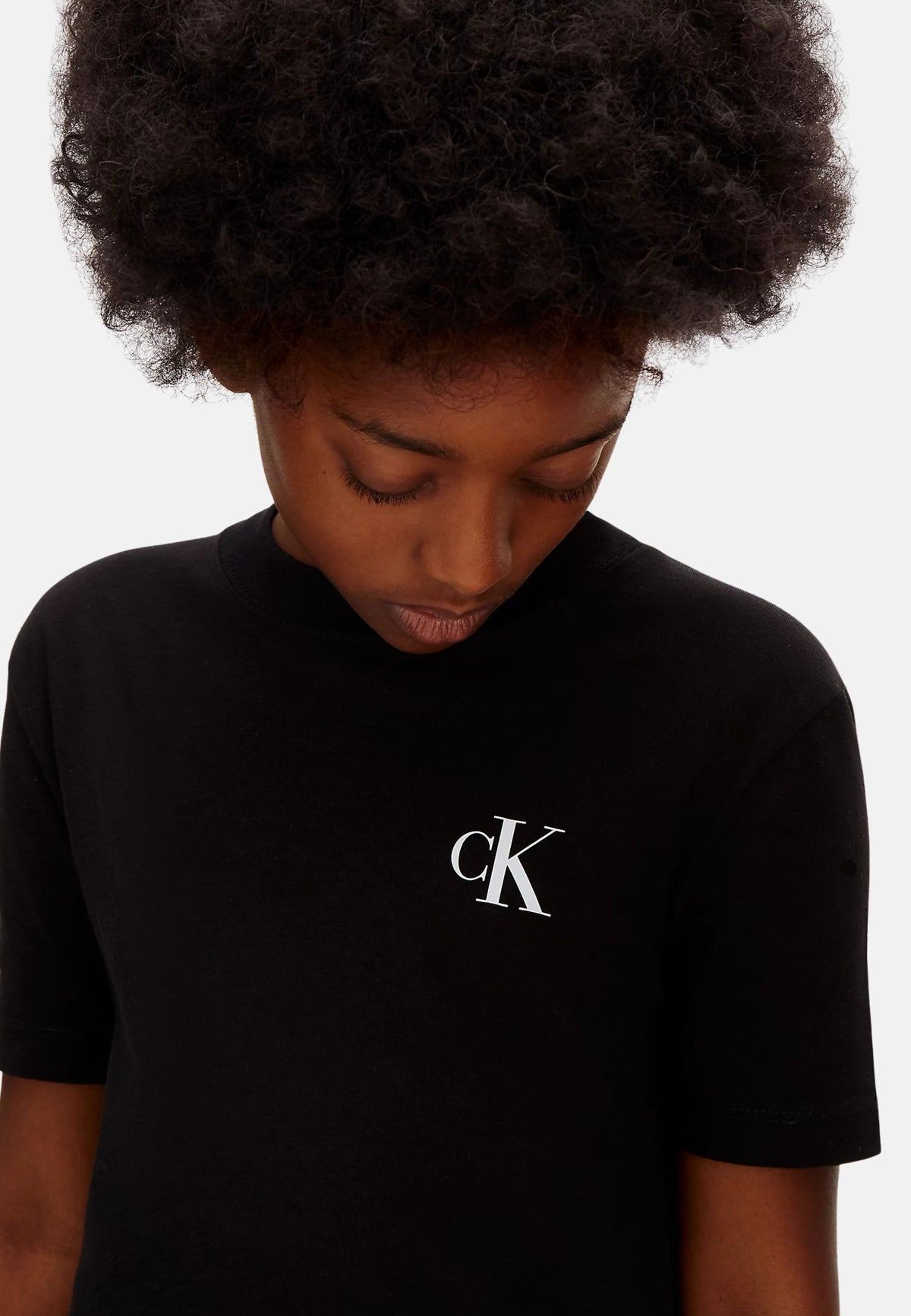 CHEST MONO LOGO SS T-SHIRT - BLACK