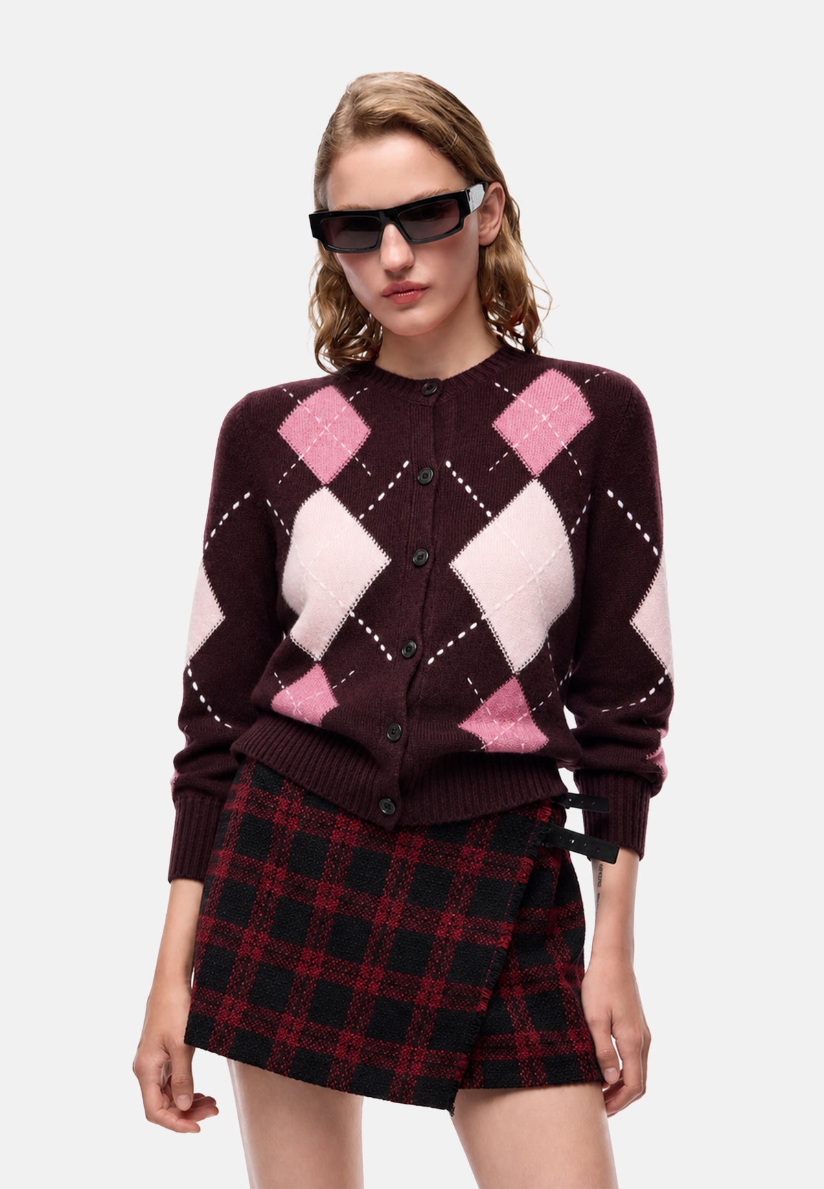 CARDIFF CARDIGAN ARGYLE CON CLOTH STITCH - BORDEAUX/ROSSO