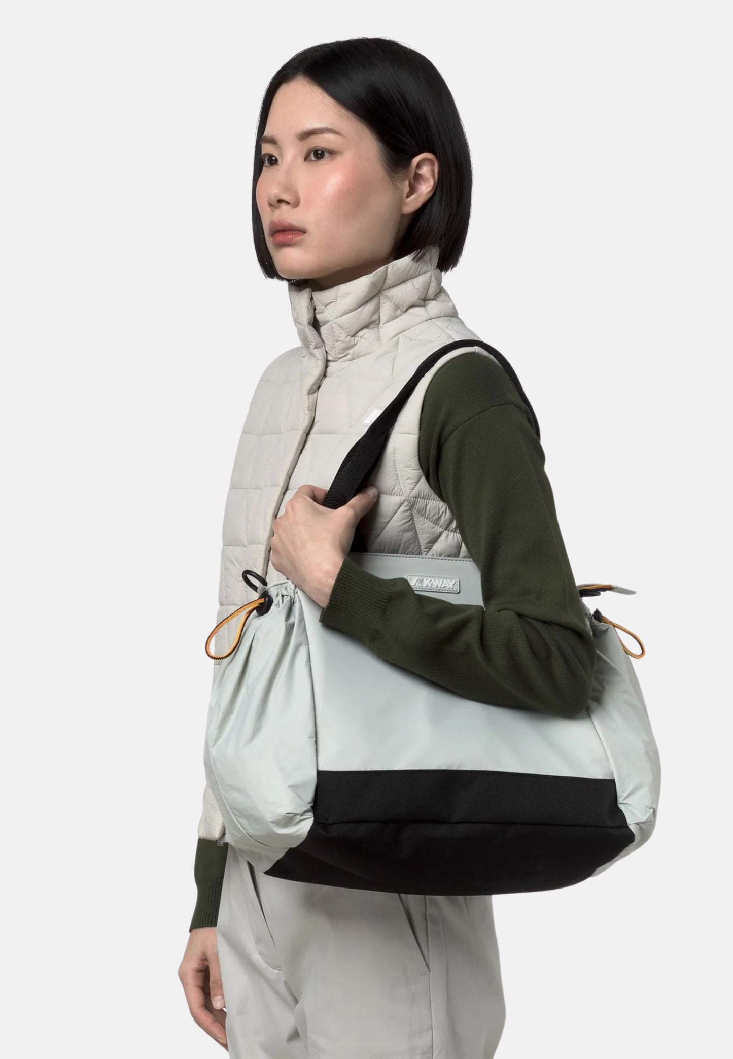 AISY BORSA