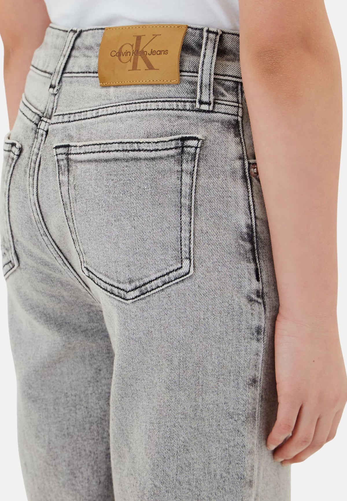 EXAGGERATED BARREL - STONE GREY WASH