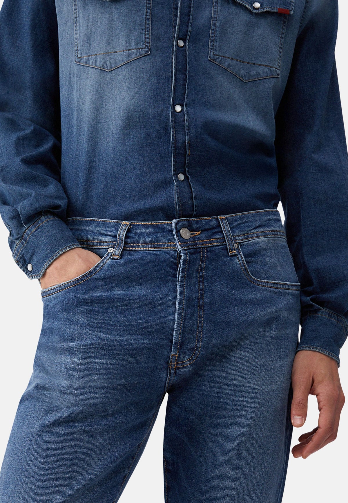 JEANS FRED - DEN. BLUE MEDIUM WASH