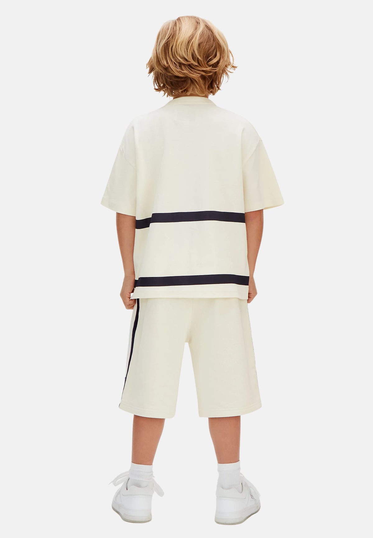 VARSITY RELAXED SHORTS - WHITE