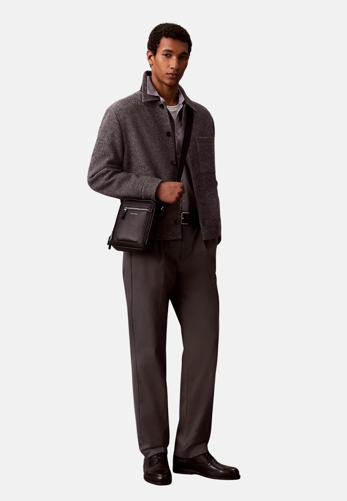SSNL RAISED LOGO REPORTER - BLACK