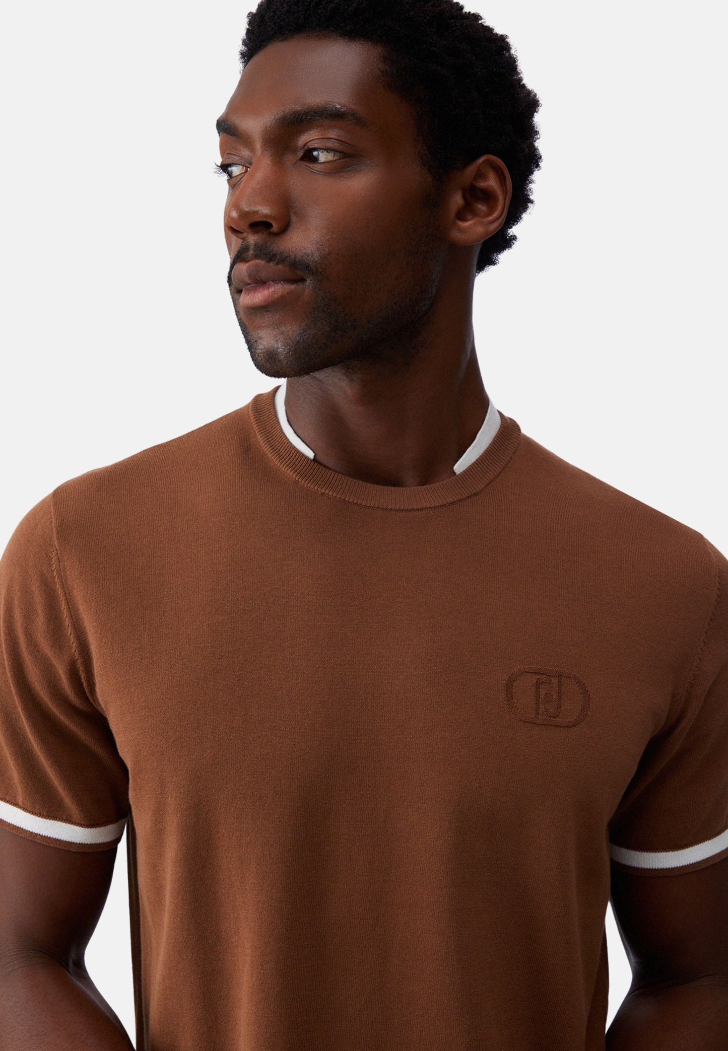 MAGLIA CHIUSA M/C - marrone