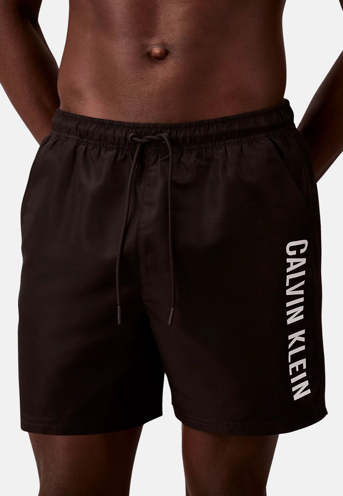 MEDIUM DRAWSTRING - BLACK