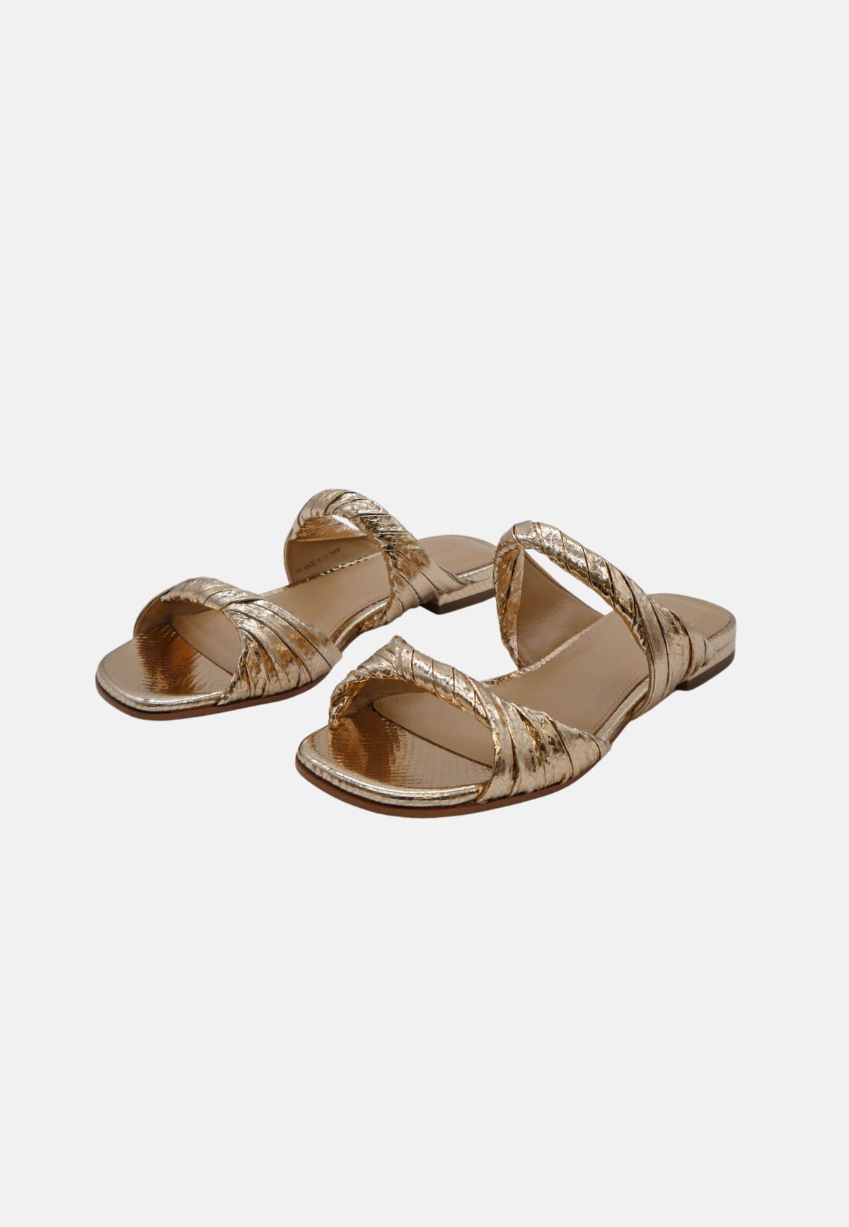 KIANA FLAT SANDAL - PALE GOLD