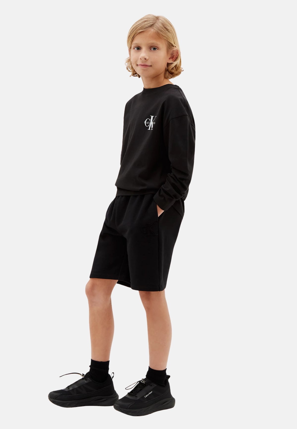 SMALL CHEST MONOLOGO LS T-SHIRT - PVH BLACK