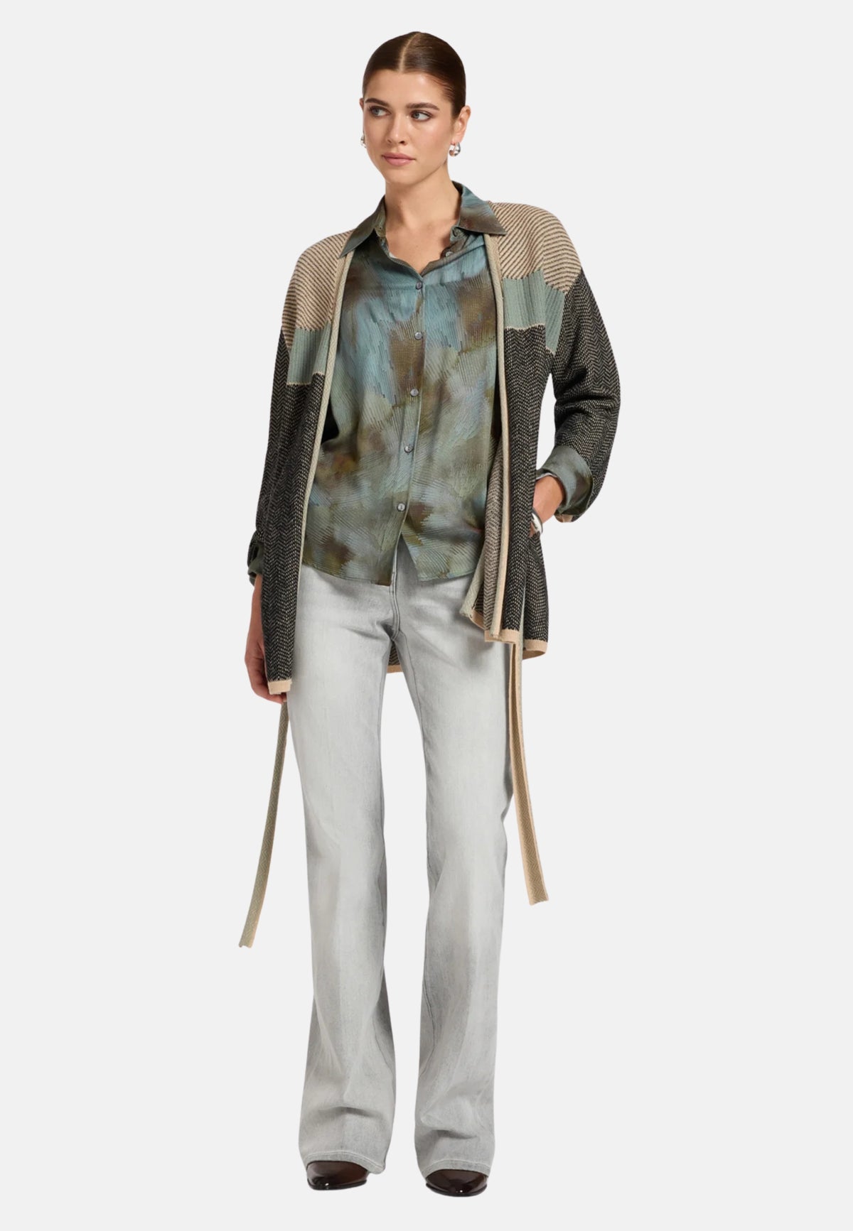 CARDIGAN CON DISEGNI JACQUARD PATCHWORK - MANDORLA/SELCE/NERO