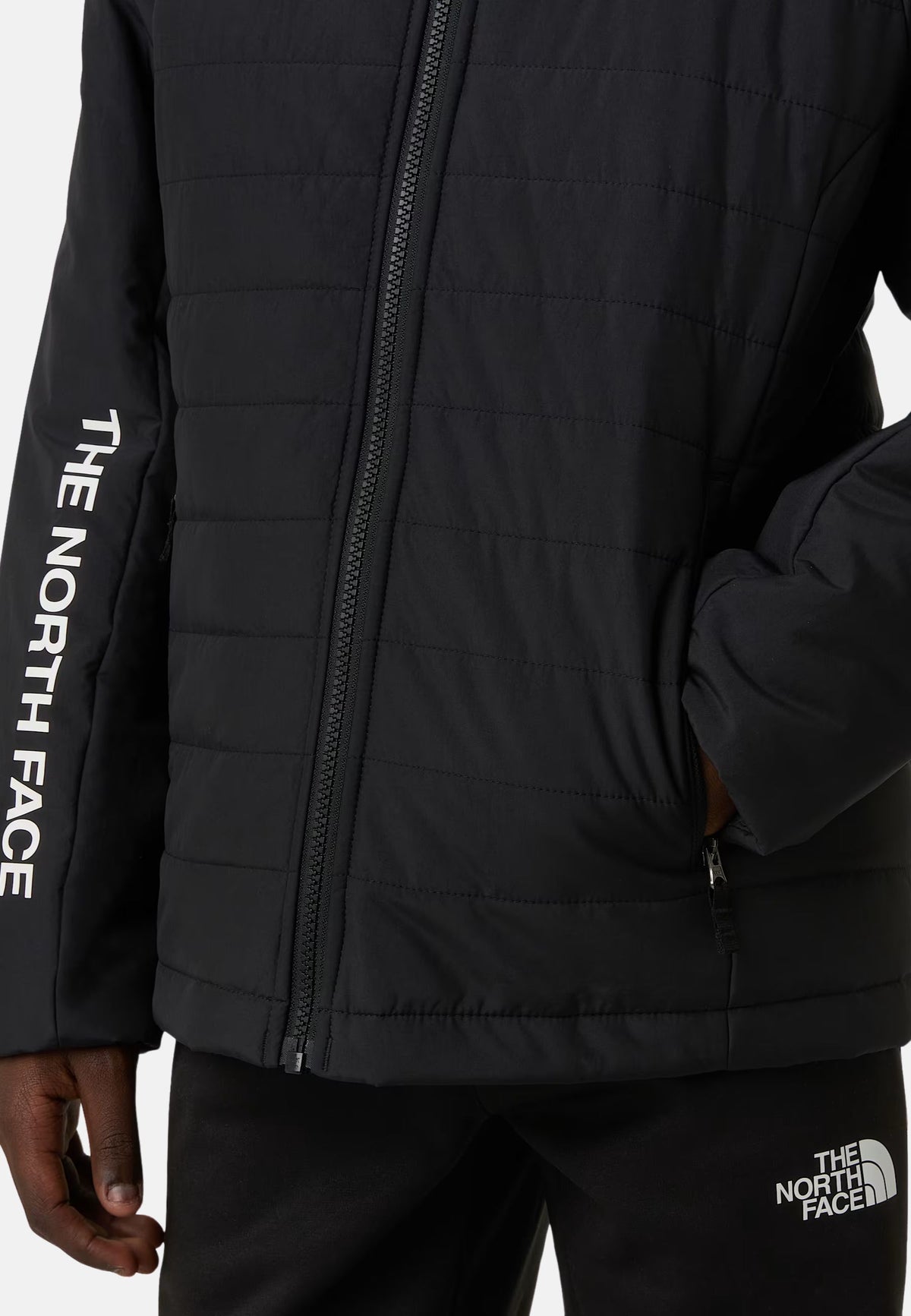 B NEVER STP SYTNTH JKT - TNF BLACK