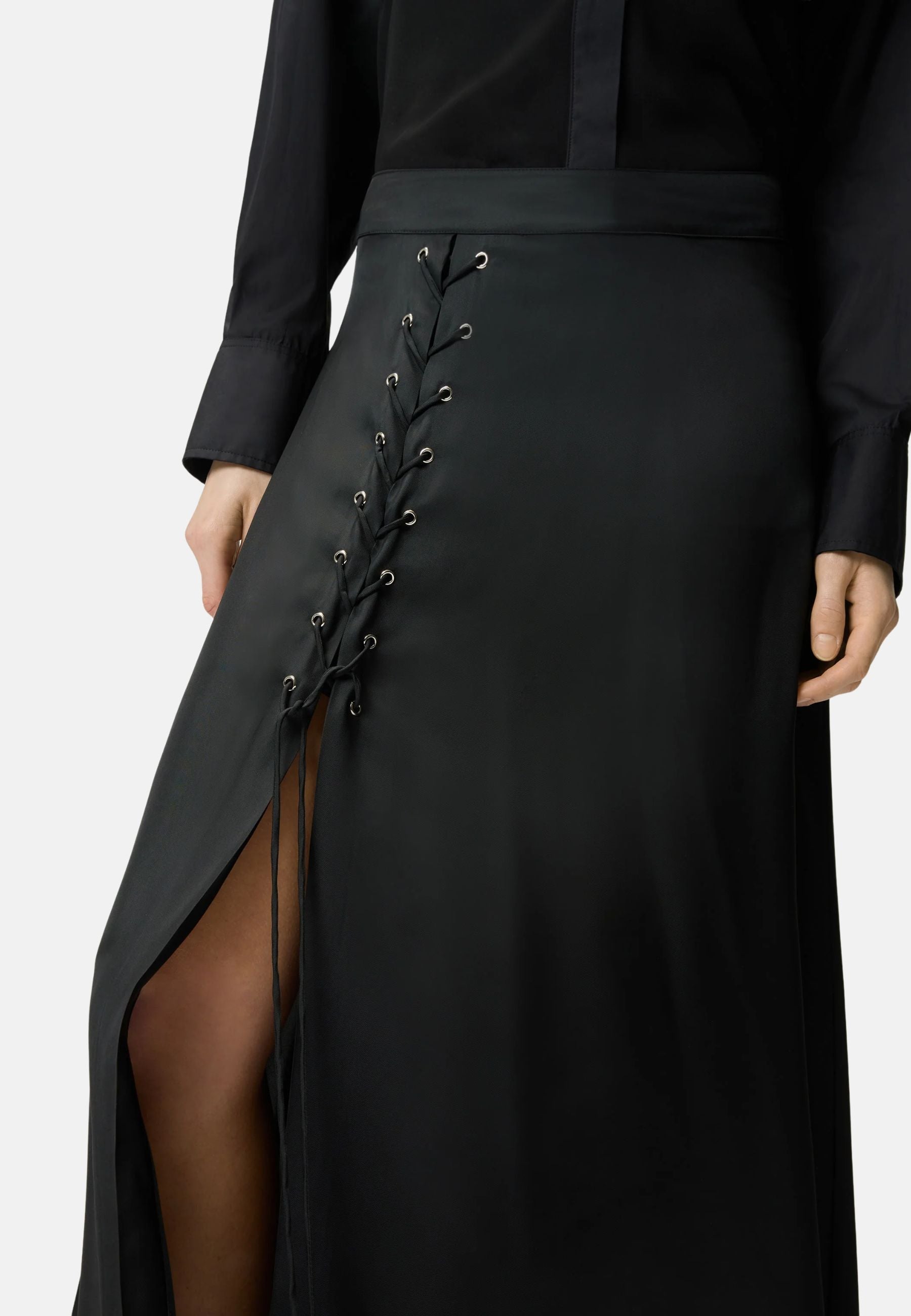 CARRARA GONNA TWILL FLUIDO - BLACK
